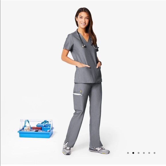 Figs Tops - Figs: Graphite Casma Top and Kade bottoms